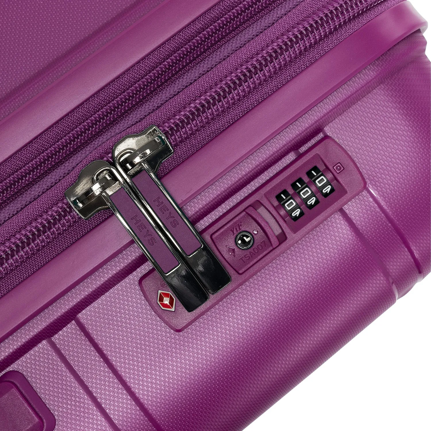 Fortis 30" Luggage