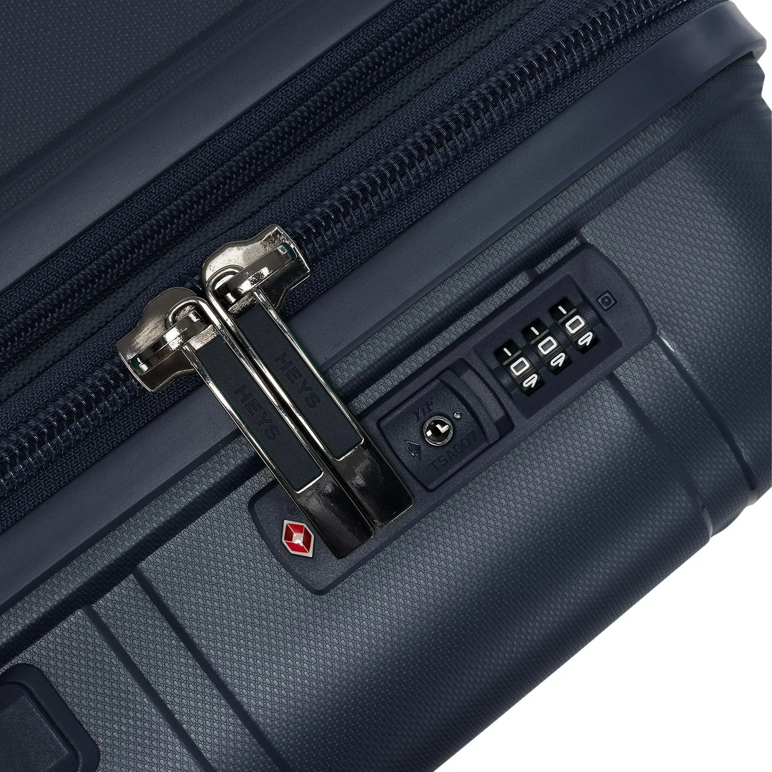 Fortis 30" Luggage