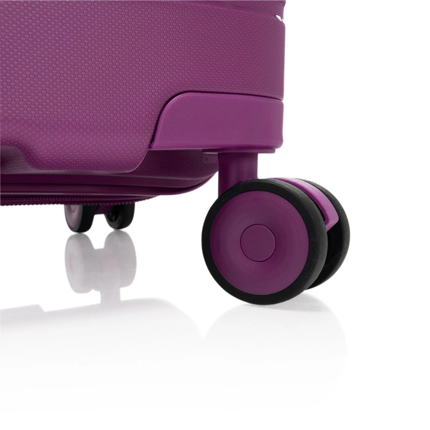 Fortis 30" Luggage