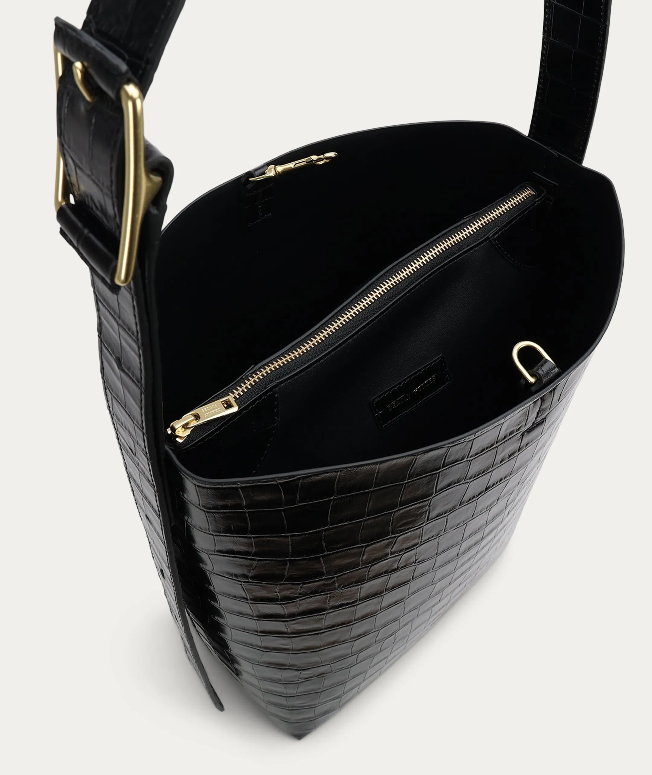 Mr Bellboy - Black Croc